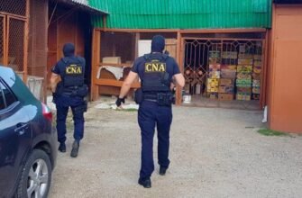 BREAKING// Șeful unei întreprinderi municipale de alimentație publică şi trei agenți economici, reținuți de CNA şi PA pentru acte de corupție
