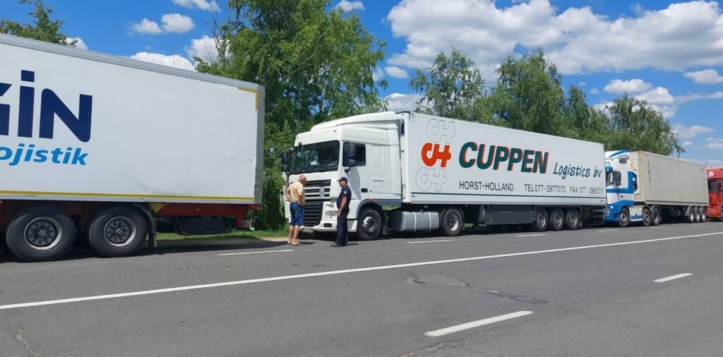 Acțiunile MAI în deblocarea transportului de mărfuri la frontieră