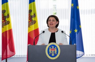 49 absolvenți de nota 10, felicitați de către Prim-ministra Natalia Gavrilița și Ministrul Educației și Cercetării Anatolie Topală
