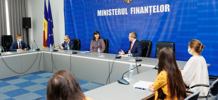 Procurorul-șef al Parchetului European, Laura Codruța Kövesi în vizită de lucru la Ministerul Finanțelor 1 2022 07 13 md l.kovesi m.finance 9