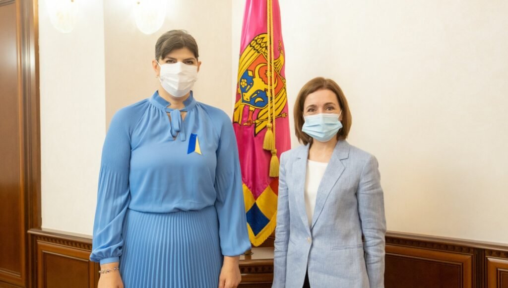 Sandu s-a întâlnit cu Kovesi: Fără corupție în calea noastră de euro-integrare 1 Sandu s-a întâlnit cu Kovesi: Fără corupție în calea noastră de euro-integrare