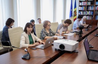 Se propune aplicarea obligatorie a timbrului de acciză pe pachet la cartușele şi rezervele pentru țigarete electronice 4 Se propune aplicarea obligatorie a timbrului de acciză pe pachet la cartușele şi rezervele pentru țigarete electronice