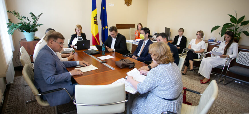 Candidaturile a cinci ambasadori ai Republicii Moldova au fost avizate de Comisia politică externă și integrare europeană 1 52213529009 f3dfd7bff9 k
