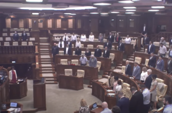 VIDEO// Deputații au ținut un minut de reculegere în memoria Elenei Bodnarenco, deputata care a decedat la vârsta de 57 de ani 7 deputatii au tinut un minut de reculegere in memoria elenei bodnarenco deputata care a decedat la varsta de 57 de ani