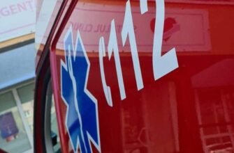 Un adolescent de 16 ani și-a pierdut viața după ce s-a răsturnat cu tractorul pe care-l conducea