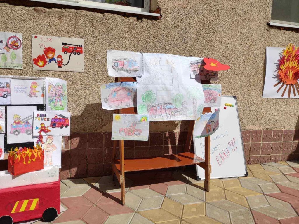 IGSU a desfășurat un concurs de creație cu genericul „Prevenirea și stingerea incendiilor în viziunea copiilor” 4 igsu a desfasurat un concurs de creatie cu genericul prevenirea si stingerea incendiilor in viziunea copiilor