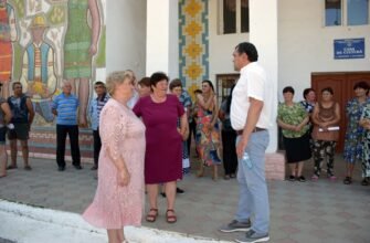 FOTO// Proaspătul primar al comunei Ghetlova, desemnat de Partidul „ȘOR”, a dat startul iluminării integrale a localității