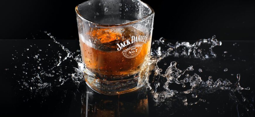 jack daniel printed drinking glass