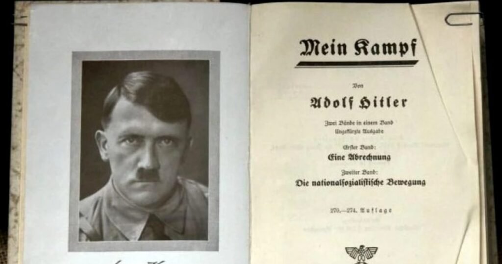 ISTORIE// 18 iulie 1925 - Adolf Hitler a publicat manifestul său personal, intitulat „Mein Kampf” 1 ISTORIE// 18 iulie 1925 - Adolf Hitler a publicat manifestul său personal, intitulat „Mein Kampf”