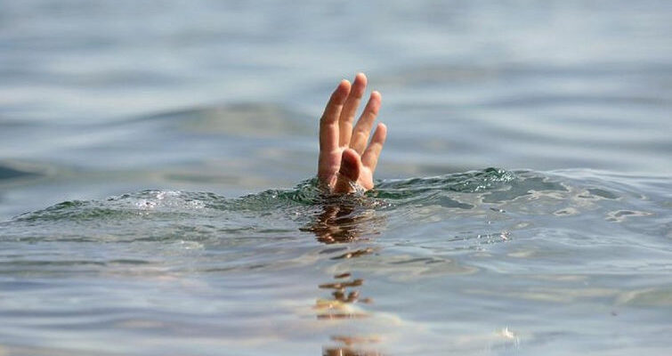 un tanar si un adult s au inecat in apele nistrului