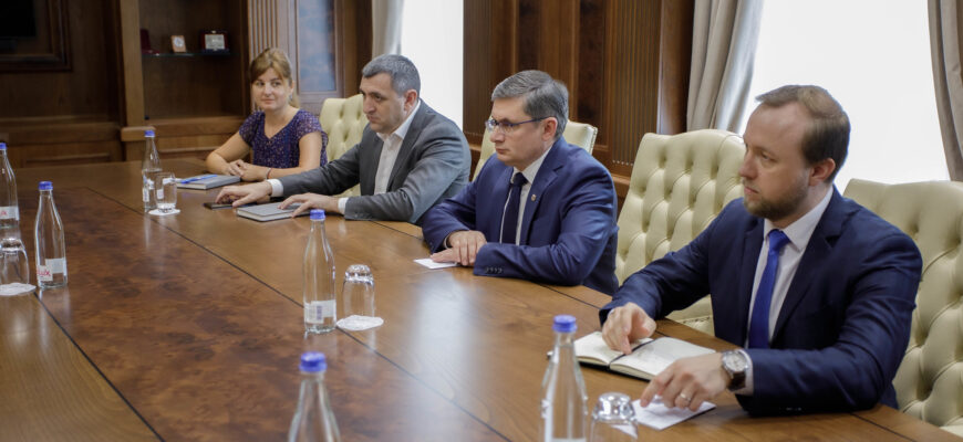 52291911898 867a4115e7 k