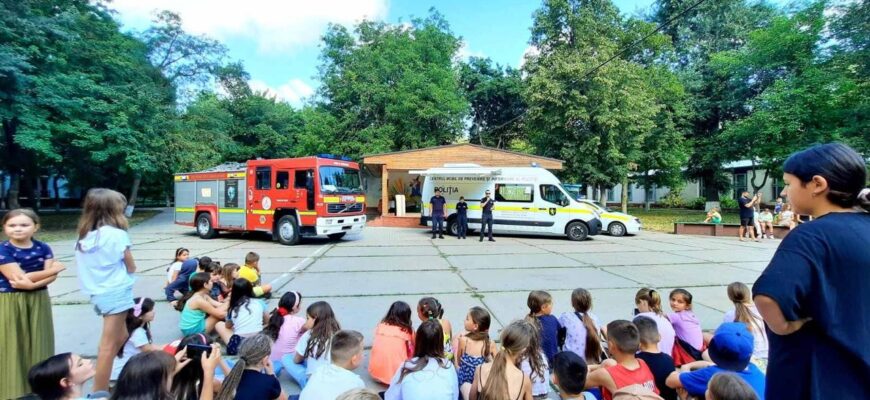 angajatii igsu continua campania de prevenire a situatiilor de risc in randul copiilor