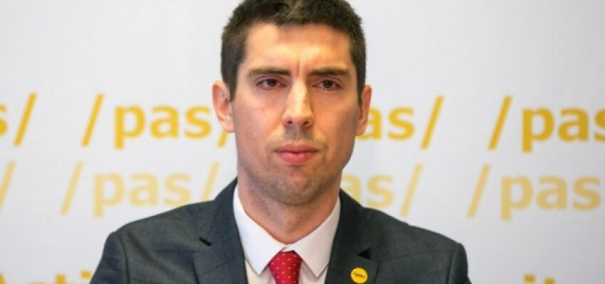 Vicepreședintele PAS: Pentru a obține gaz mai ieftin, ar trebui să sprijinim uciderea oamenilor în țara vecină