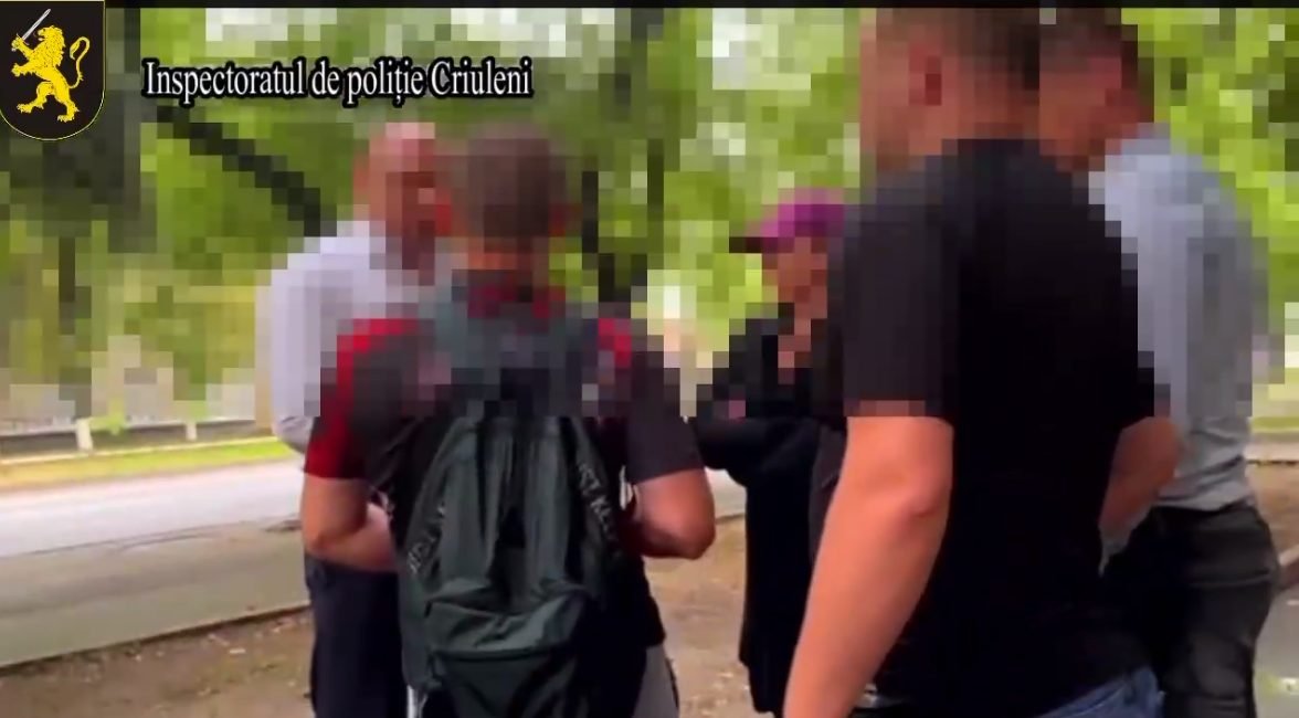 O femeie de 43 ani anunțată în căutare, a fost reținută în Chișinău. Este învinuită de corupere pasivă