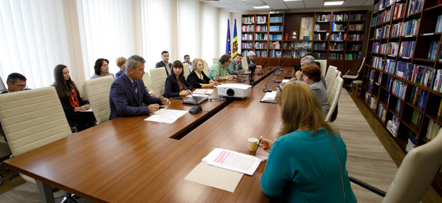 52389984826 b5214b16eb k