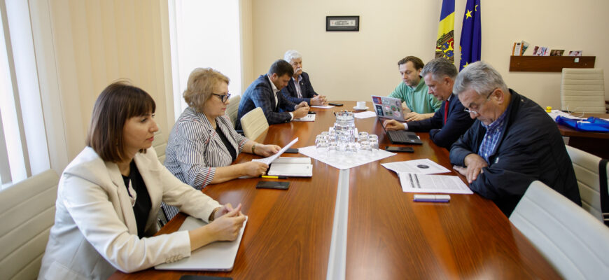 52391203597 cc582107a1 k