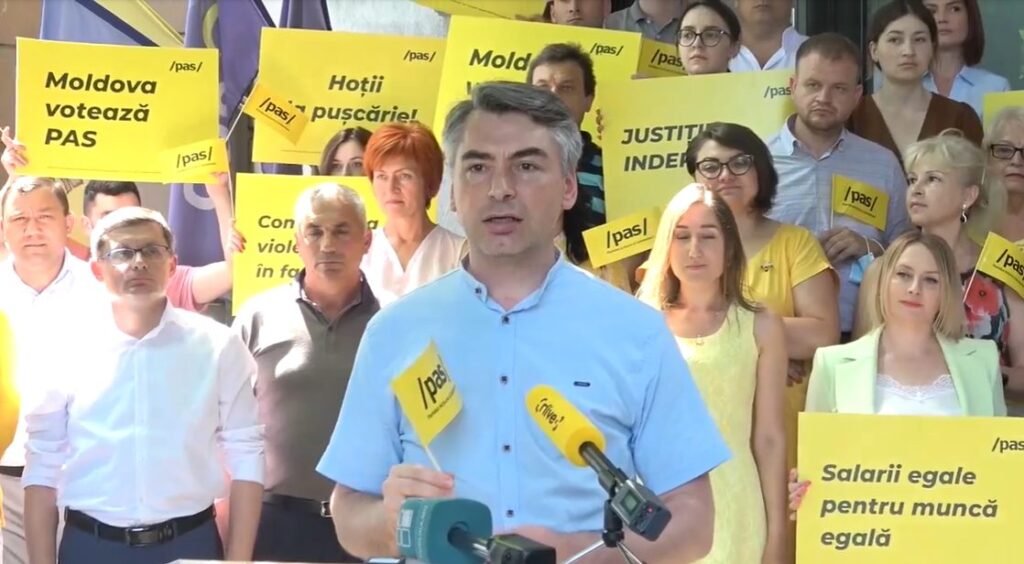VIDEO// Deputat PAS: Banii nu aduc fericirea. Cei care au mulți bani, se simt uneori mai rău decât cei care nu îi au