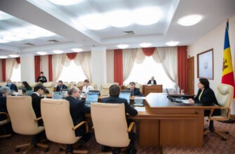 Guvernul a aprobat mecanismul de acordare a indemnizației de 1000 de lei pentru copiii cu vârsta până la doi ani