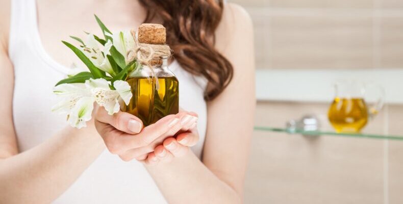 cum se foloseste uleiul de masline pe par 790x460 1