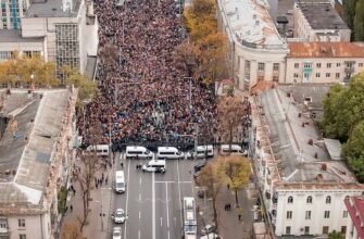 FOTO// Partidul Șor: Peste 65 de mii de oameni au protestat astăzi împotriva regimului Maiei Sandu