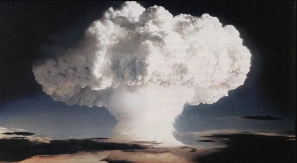 ISTORIE// 10 octombrie 1957 - Incendiul de la Windscale: cel mai grav accident nuclear din istoria Marii Britanii