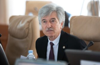 2606 de angajați care s-au infectat cu Covid-19 la serviciu, vor primi indemnizația unică de 16 mii de lei