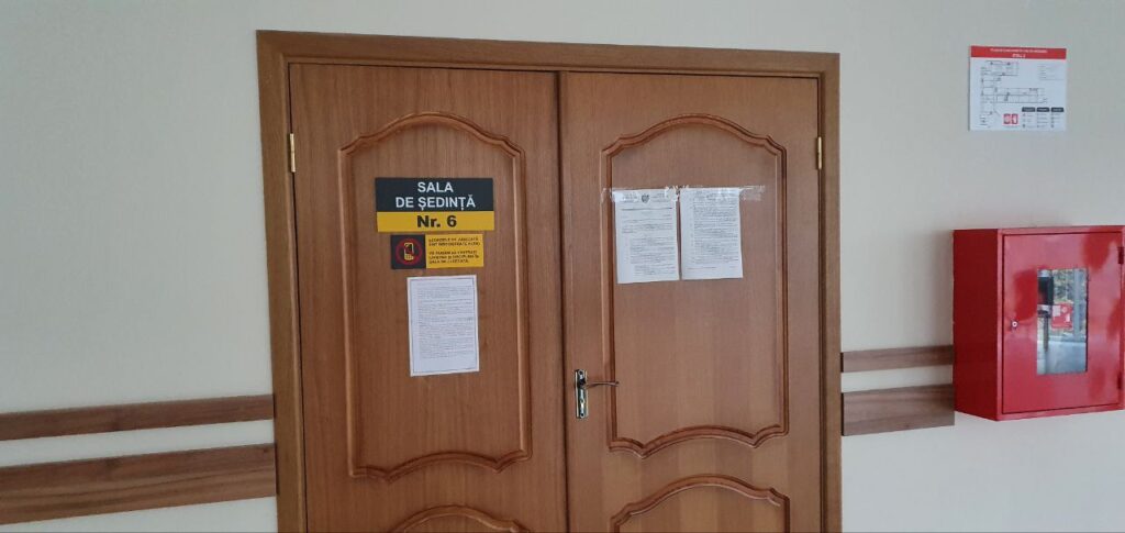 avia invest judecatorii nu permit acces in sala pentru presa