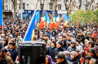 FOTO// Peste 50 de mii de oameni protestează față de capturarea Procuraturii Generale