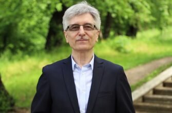 Salariile miniștrilor vor crește cu aproape 2 mii de lei! Bugetarii se vor alege doar cu 1300 de lei