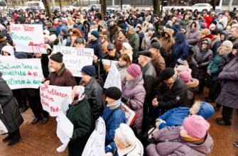 FOTO// Protest organizat de Partidul „ȘOR”, la Parlament: Salvăm țara cu investiții de 10 miliarde de euro