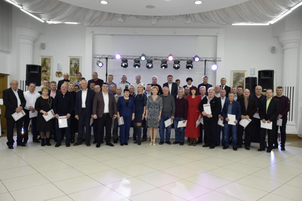 FOTO// Omagiu adus Veteranilor muncii din cadrul S.A. „Apă-Canal Chişinău”. Sărbătoarea Veteranilor a ajuns la cea de-a 36-a aniversare 6 FOTO// Omagiu adus Veteranilor muncii din cadrul S.A. „Apă-Canal Chişinău”. Sărbătoarea Veteranilor a ajuns la cea de-a 36-a aniversare