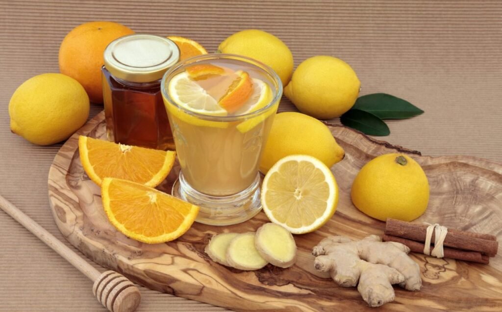 Băutura de care ai nevoie în perioada sărbătorilor: Elimină toxinele și accelerează metabolismul 1 Băutura de care ai nevoie în perioada sărbătorilor: Elimină toxinele și accelerează metabolismul
