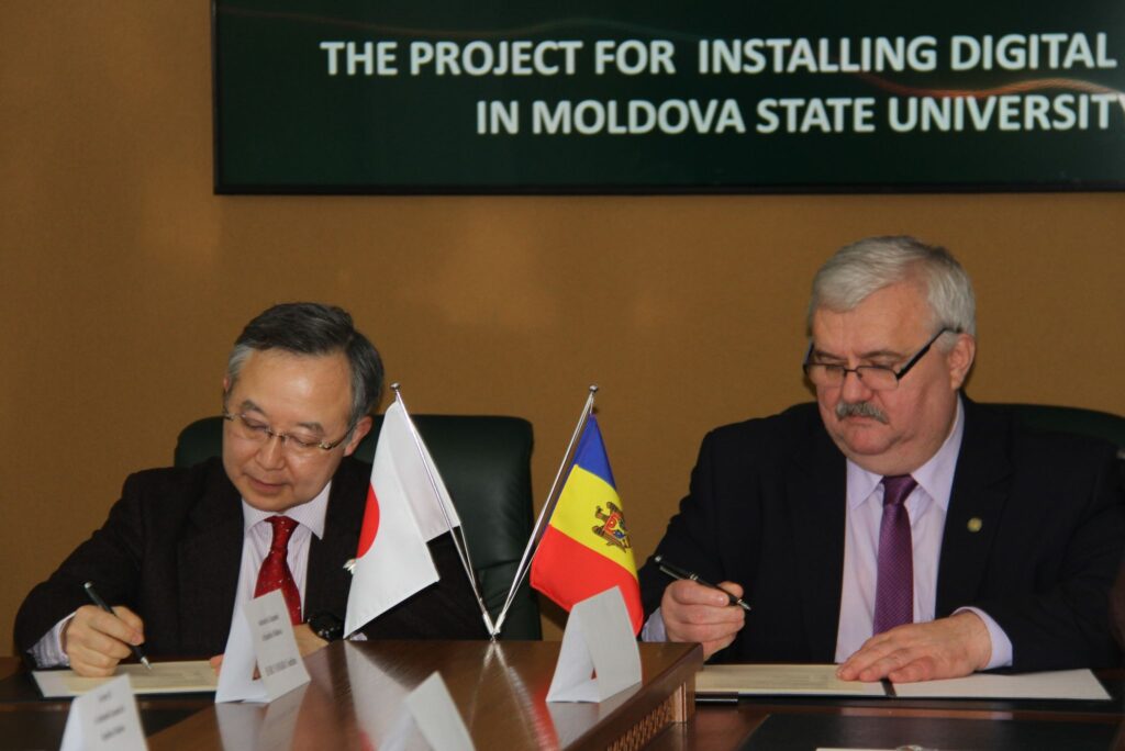 Universitatea de Stat din Moldova va implementa Proiectul pentru crearea bibliotecii digitale în cadrul instituției 1 325664683 543057307769977 3796917914131005282 n