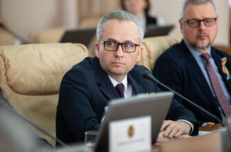Bursele pentru elevi și studenți vor fi majorate cu aproximativ 16%. Decizia a fost aprobată de Guvernul Recean