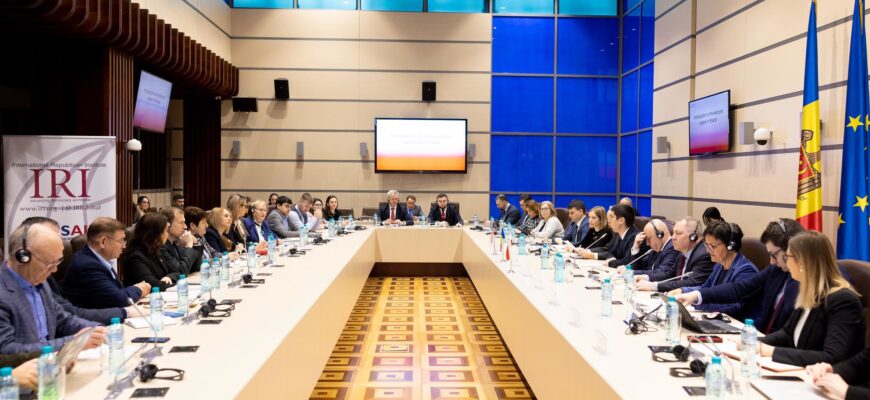 52674798423 a038031b90 k