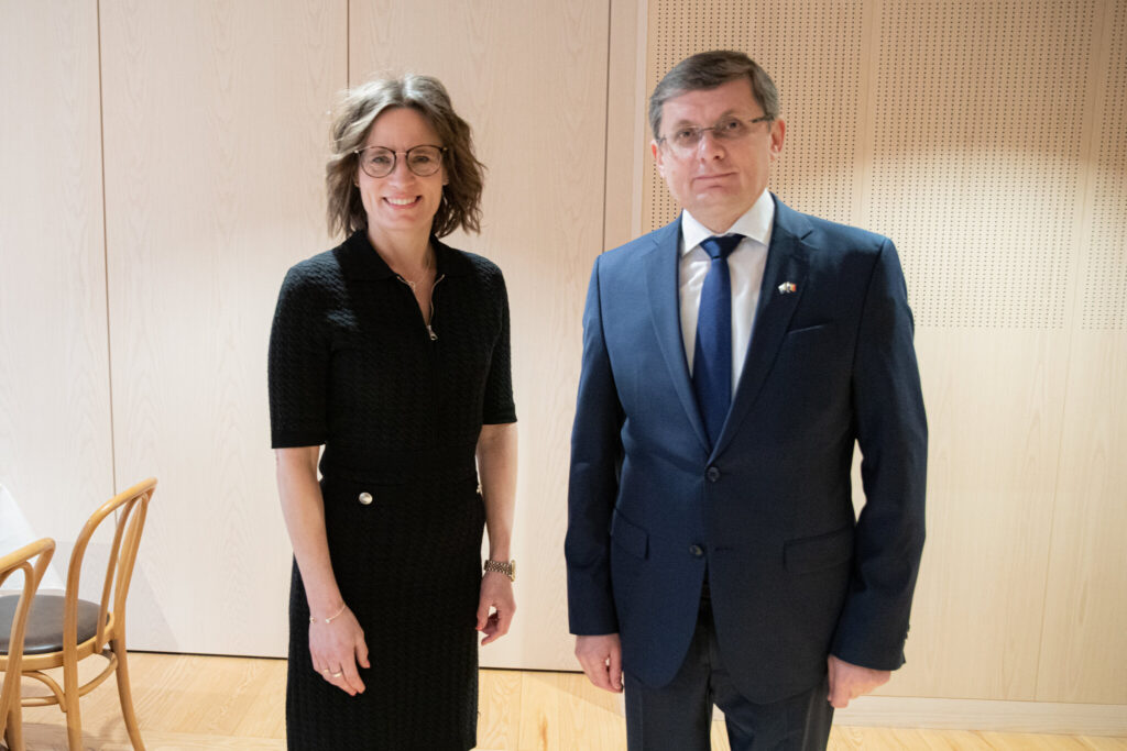 52677036835 4985753cd1 k