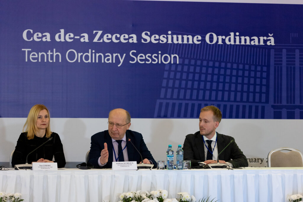 52702766608 4696f117cb k