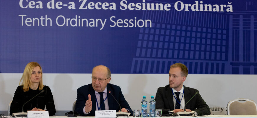 52702766608 4696f117cb k