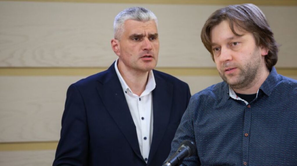 alexandr slusari si dumitru alaiba