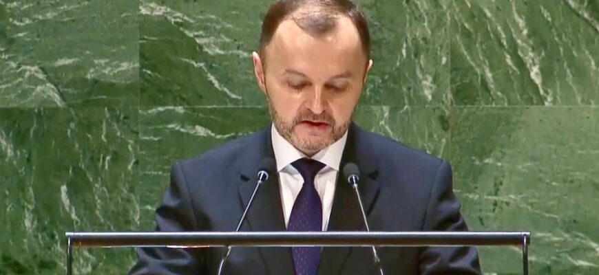 ebaf5c47 74e7 4a90 b2a8 357c1d6abd00