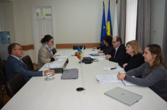 Conducerea CNAM a avut o întrevedere cu consultantul internațional al Băncii Mondiale, David Cochrane
