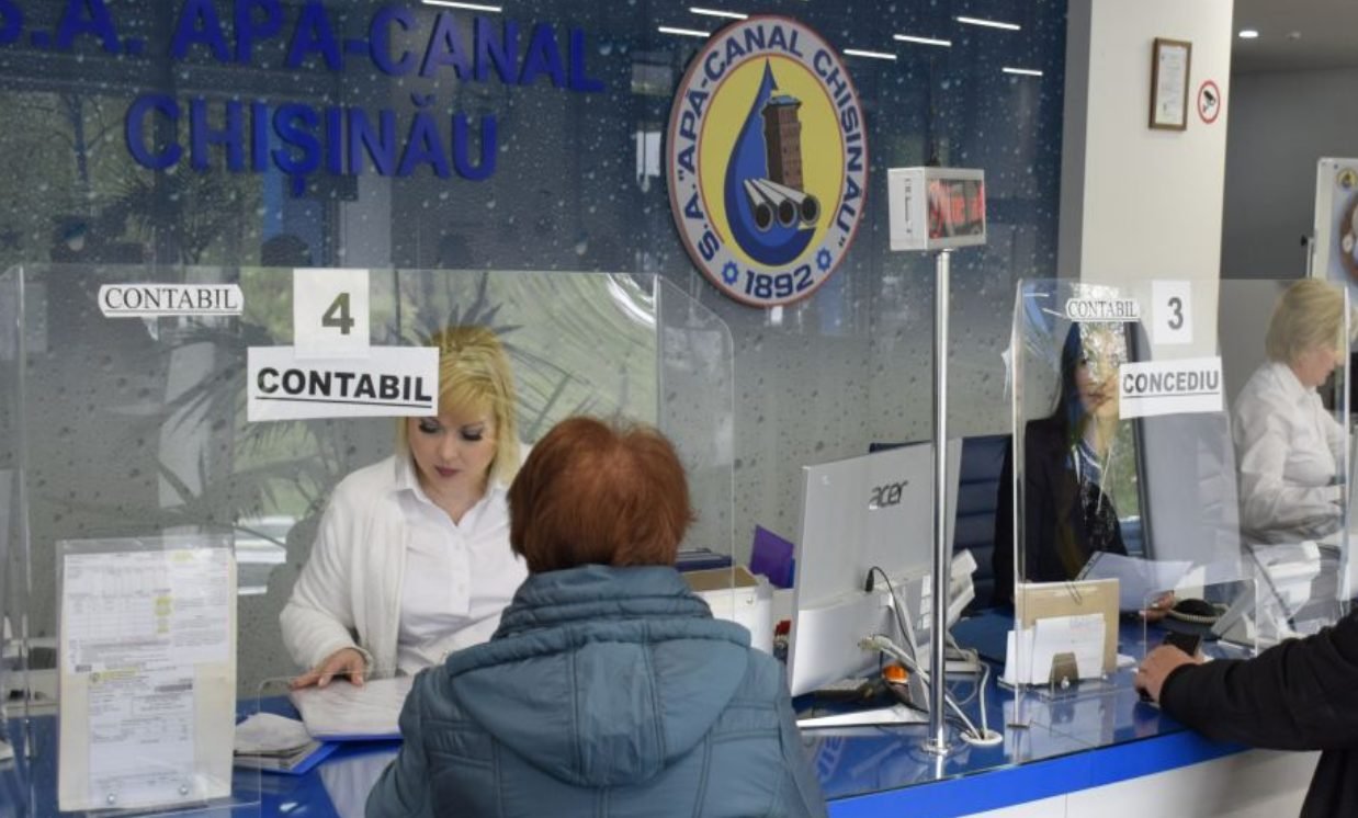 Circa 10 252 consumatori au fost deserviți în luna ianuarie 2023 de către operatorii Centrului Unic de informare al Apă Canal Chișinău