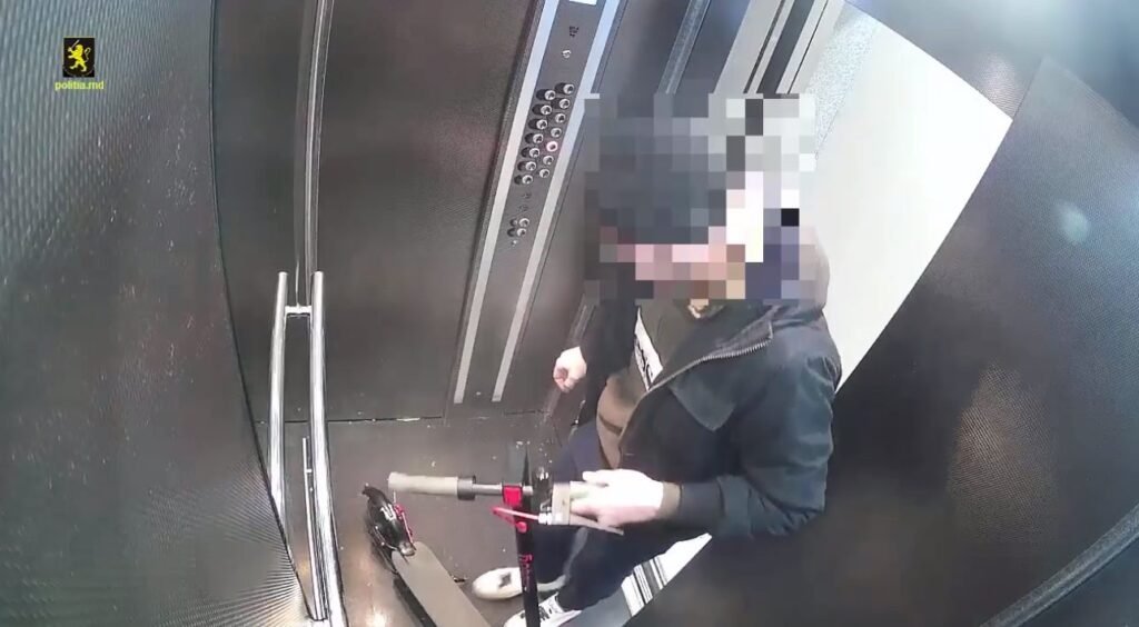 VIDEO// Un bărbat de 34 ani a fost reținut pentru 72 de ore după ce ar fi comis mai multe furturi în sectorul Ciocana al Capitalei