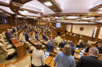 Eroii războiului de pe Nistru, comemorați în ședința plenară a Parlamentului