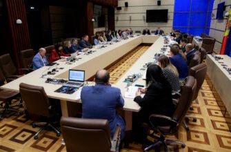 Comisia securitate națională, apărare și ordine publică a organizat consultări publice pentru definitivarea pachetului de legi privind activitatea SIS