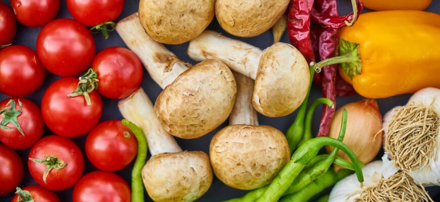 flat lay photography of variety of vegetables