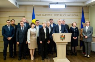 VIDEO// Deputații PSRM supărați FOC pe Alexandr Nesterovschi: Sau revine în partid, sau își depune mandatul de deputat