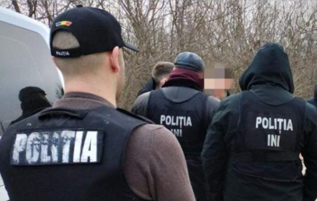 VIDEO// Peste 20 de percheziții și rețineri în România și Moldova, într-o fraudă cu criptomonedă, cu prejudicii de peste 1,5 milioane RON 2 VIDEO// Peste 20 de percheziții și rețineri în România și Moldova, într-o fraudă cu criptomonedă, cu prejudicii de peste 1,5 milioane RON