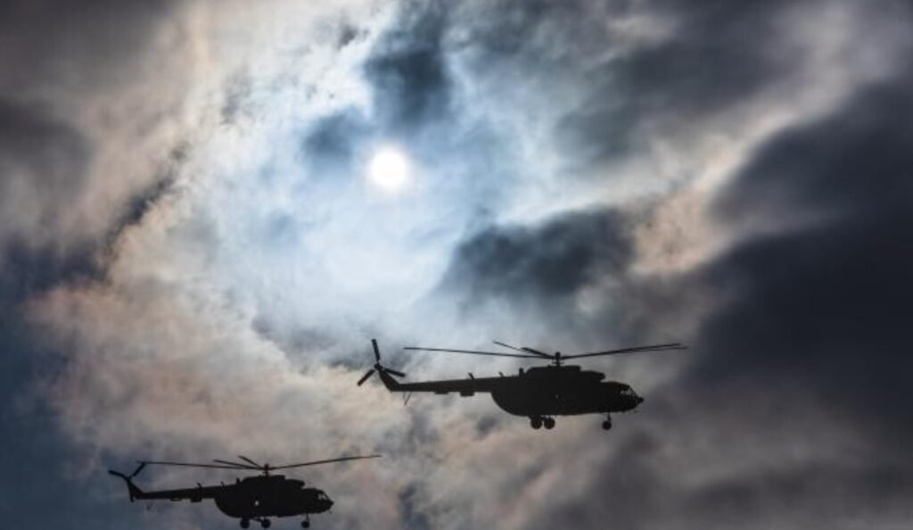 Tragedie aviatică în SUA. Două elicoptere Black Hawk ale armatei americane s-au prăbuşit în Kentucky