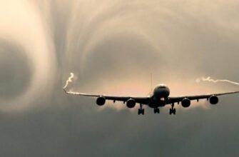 Avion lovit de turbulențe puternice, șapte pasageri răniți: „Părea că ne prăbușim”